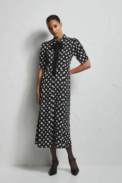 Hovedbilde Charlotte Floral - Creme Fleur  Black - Pia ...