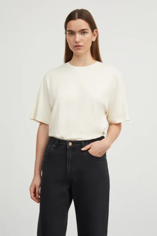 Andy Oversized T-skjorte Creme - Skall Studio 