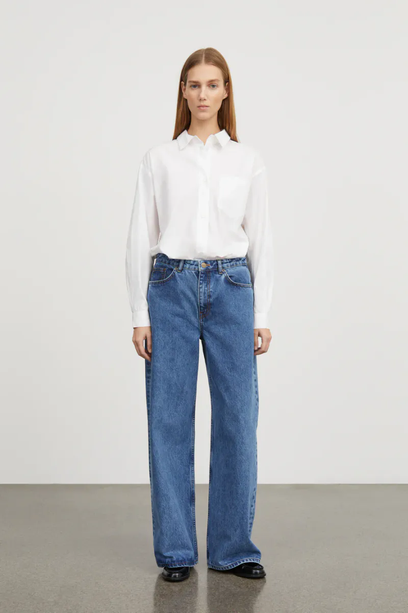Willow wide jeans - Washed mid blue - Skall Studio